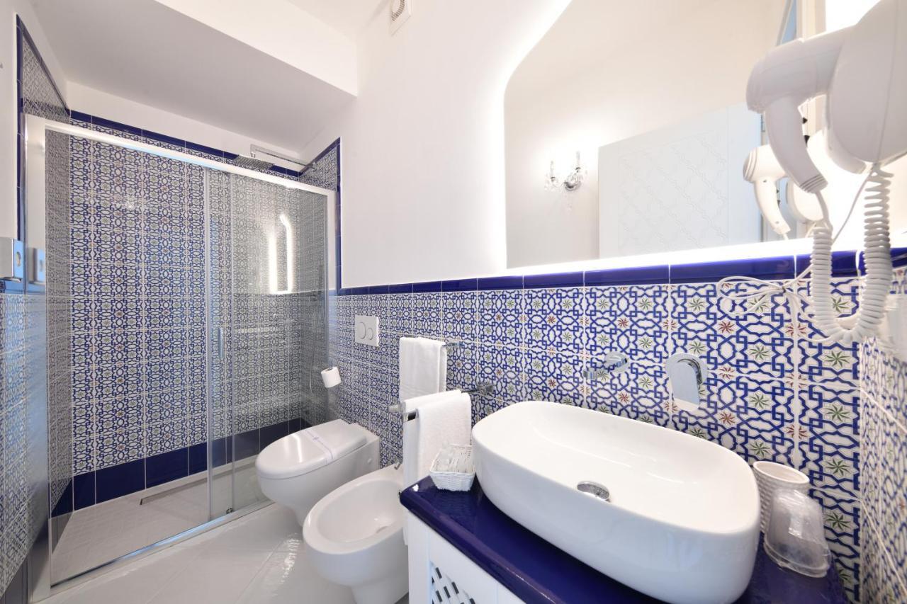 King Suite - Luxury Rooms Forio di Ischia Dış mekan fotoğraf